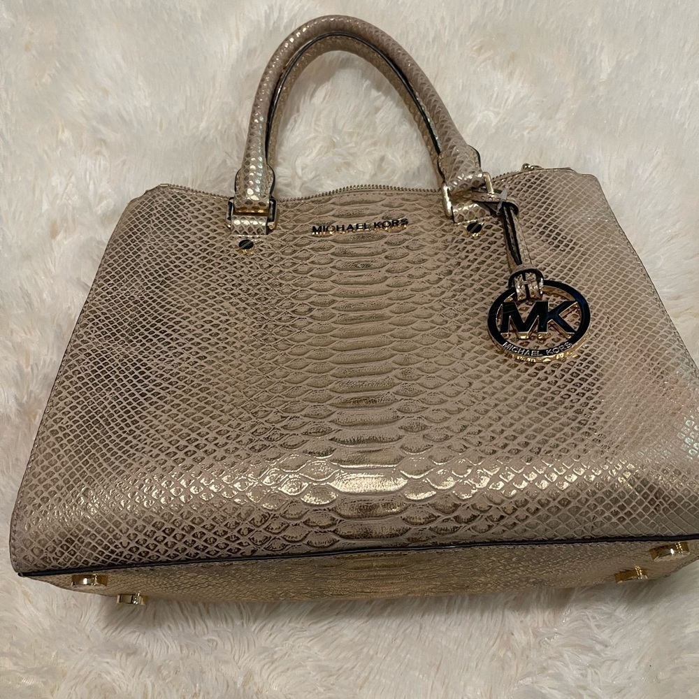 Michael Kors Gold Satchel with Signature Charm - Picture 1 of 12
